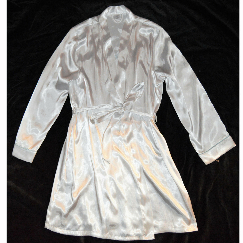 Apt. 9 Intimates NWT White Satin Touch of Blue Bridal Robe XL